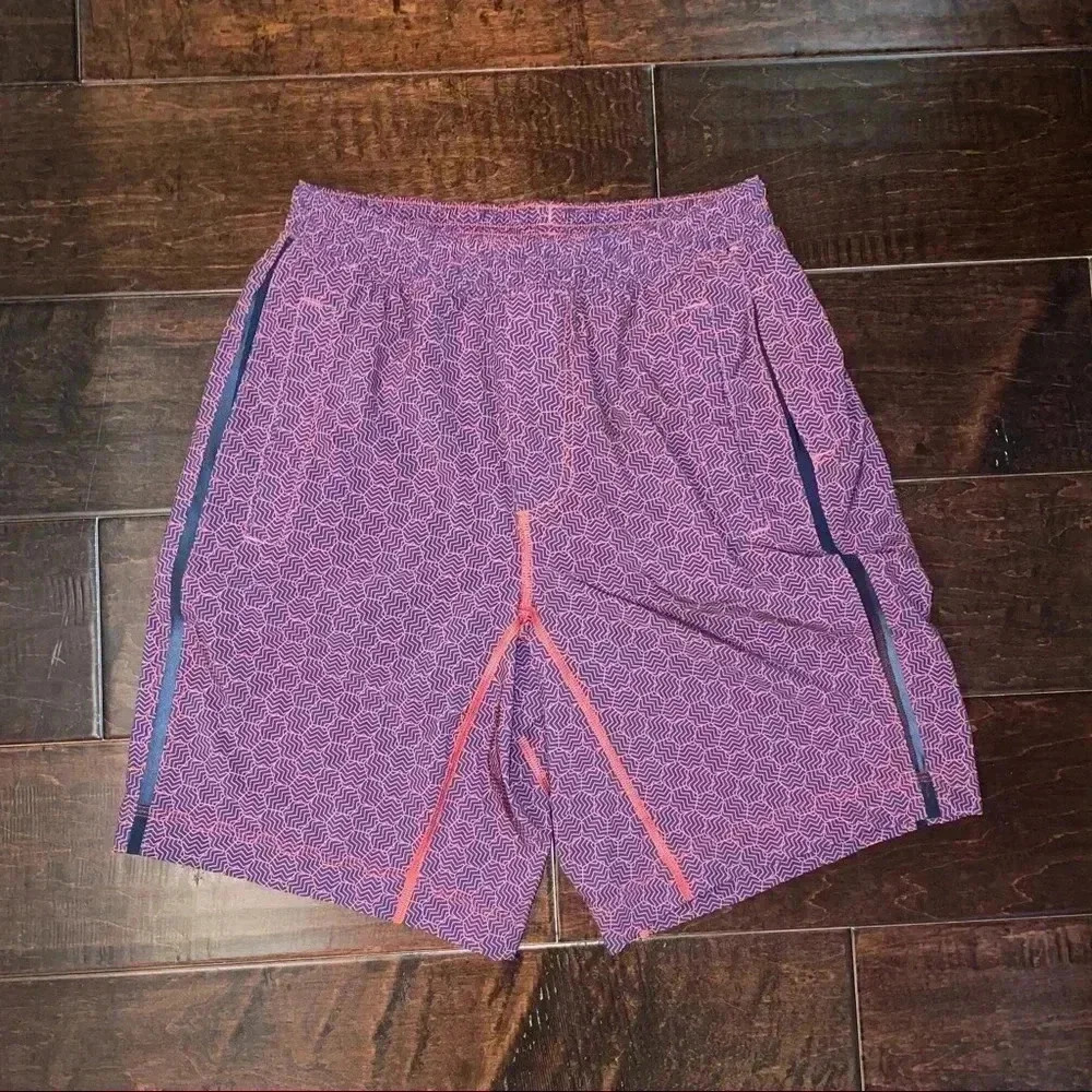 Lululemon Pace Breaker Shorts 9 inch
